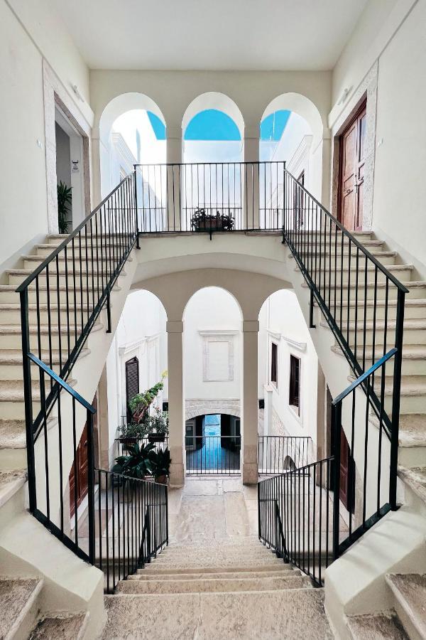 Miche Luxury Home - Appartamento Vista Mare A Trani Exterior foto