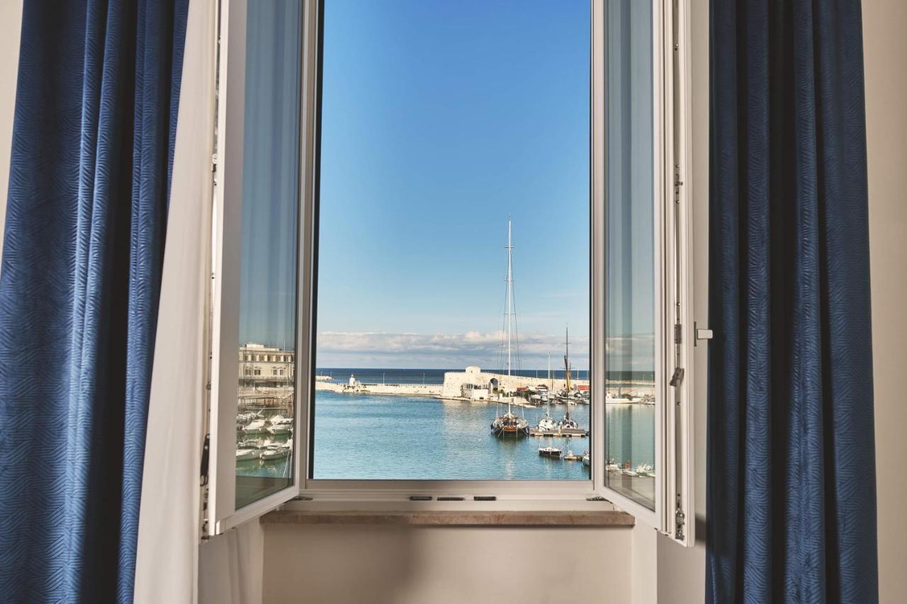 Miche Luxury Home - Appartamento Vista Mare A Trani Exterior foto